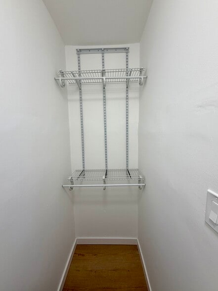 Building Photo - 2138 N Keeler Ave