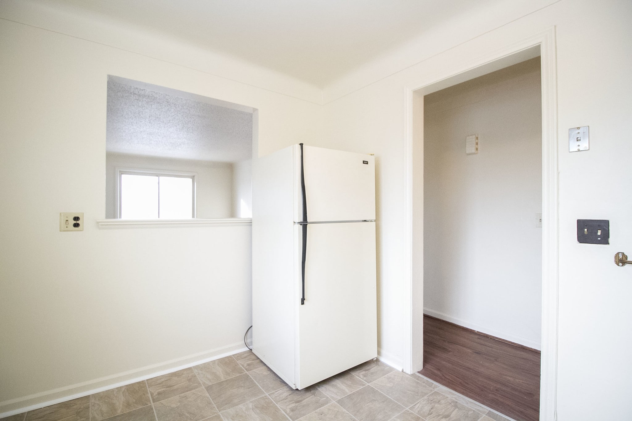 Building Photo - 3930 Upton Ave