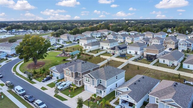 Building Photo - 26159 Feathergrass Cir