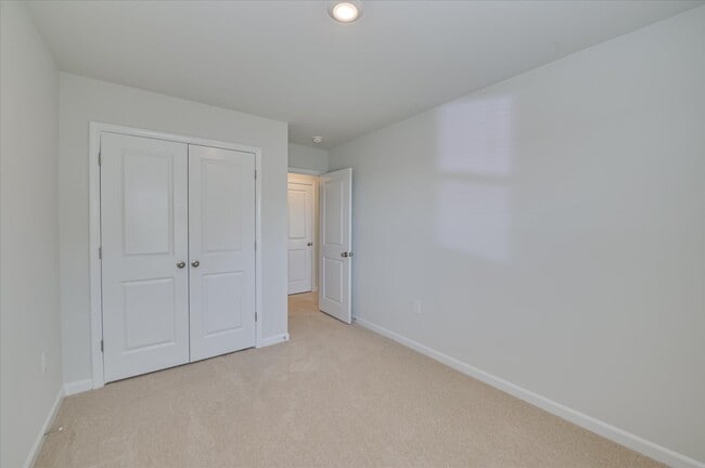 Building Photo - 797 Grovebury Ct