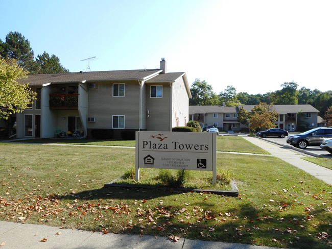 Building Photo - Auction: Plaza Towers Apartments, Almont, MI