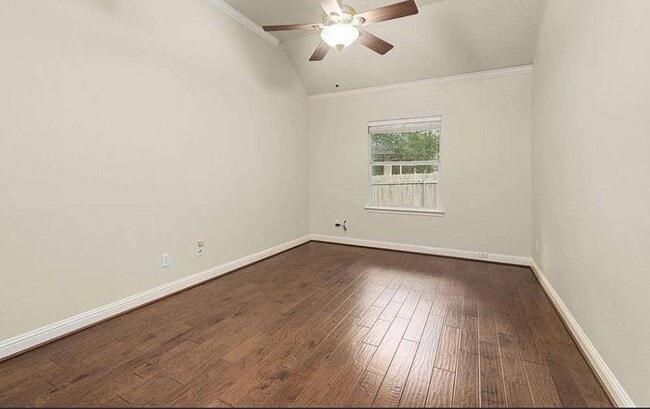 Building Photo - 11405 Larue Belle Ln