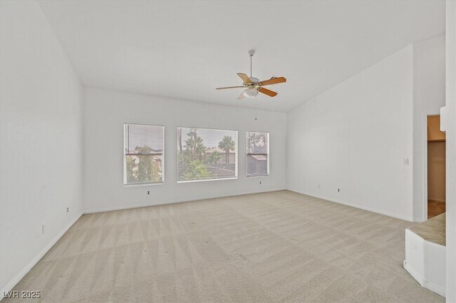 Building Photo - 8845 Zurich Ct