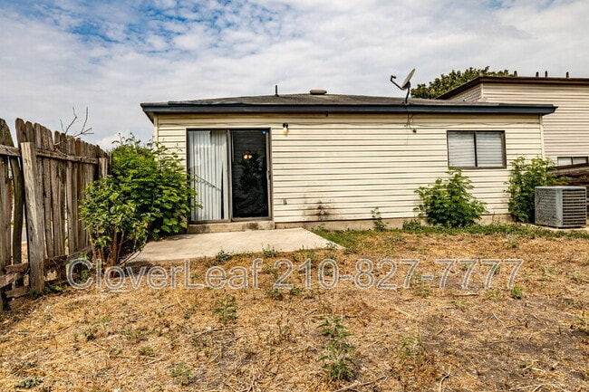 Building Photo - 3612 Candlehill