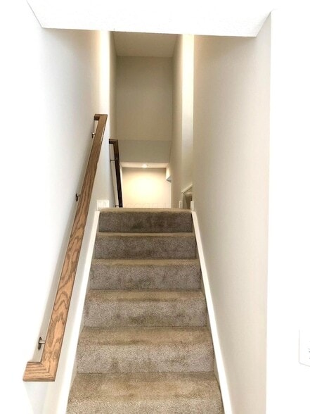 Building Photo - 201 Via Veneto