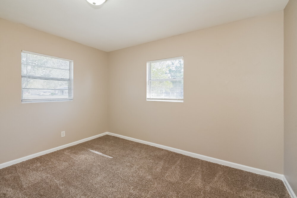 Building Photo - 417 Hayton Ave