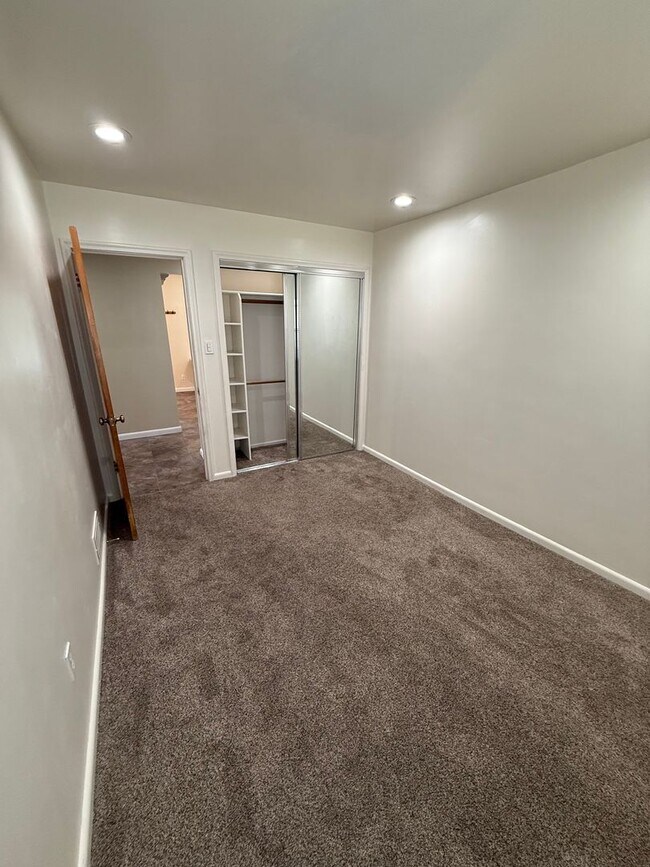 Building Photo - Beautiful home in Mapleton, UT