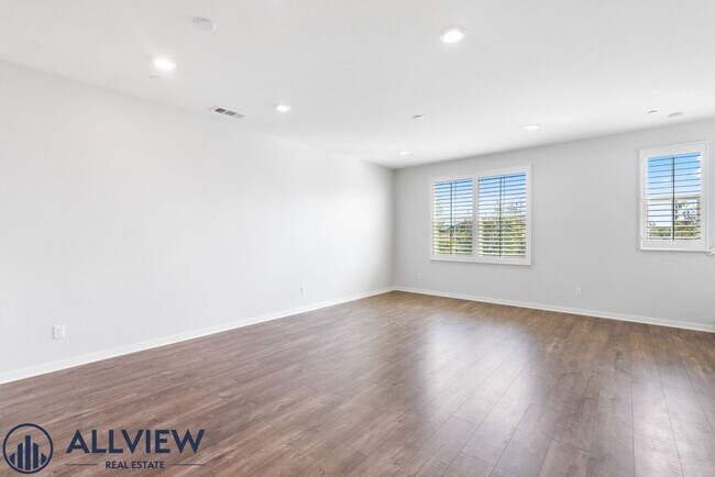 Building Photo - Modern Tri-Level Townhome with Office, 2-Car Garage & Prime Anaheim Location!