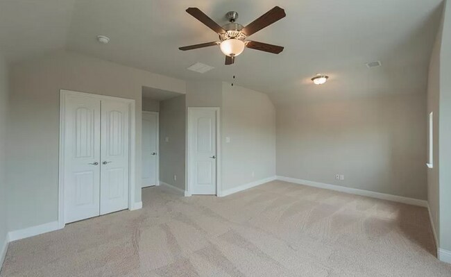 Building Photo - 713 Lowveld Dr