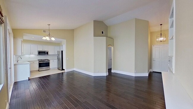 Building Photo - 2581 W Ardenwood Ct