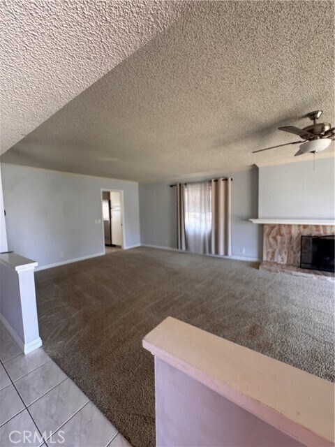 Building Photo - 9642 Peppertree Dr