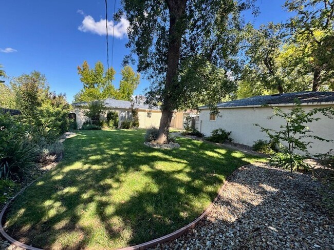 Building Photo - Charming Updated 4-Bedroom Home in the Garden Tract – Hardwood Floors, Central Air, 2-Car Garage ...