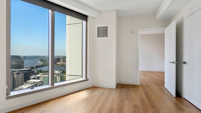 Building Photo - 35 Lomasney Wy