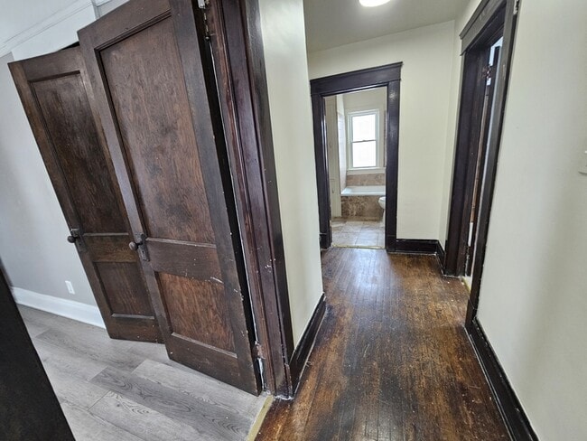 Building Photo - 3386 E 134th St