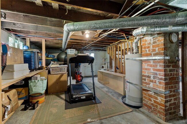 Building Photo - Beautiful, Spacious Tacoma Home! Apply today!