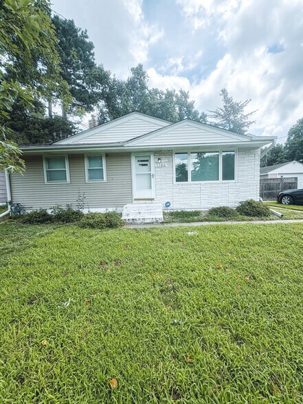 Primary Photo - 1746 Jackson St