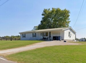 Building Photo - 2805 Rhodelia Rd