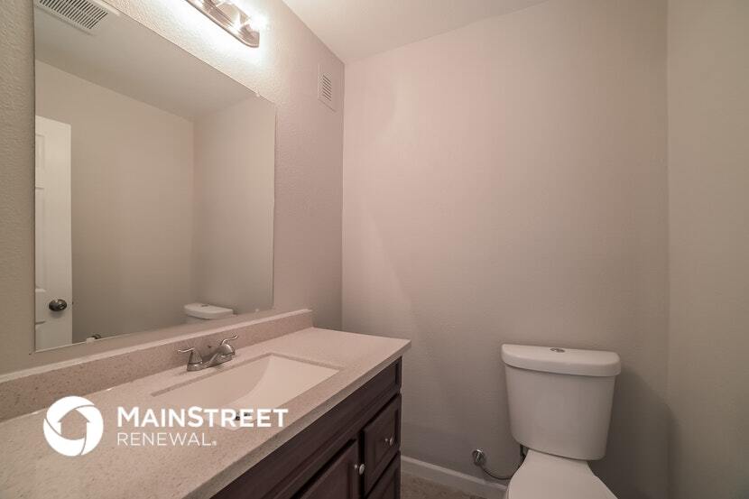 Building Photo - 7223 W Mercer Ln