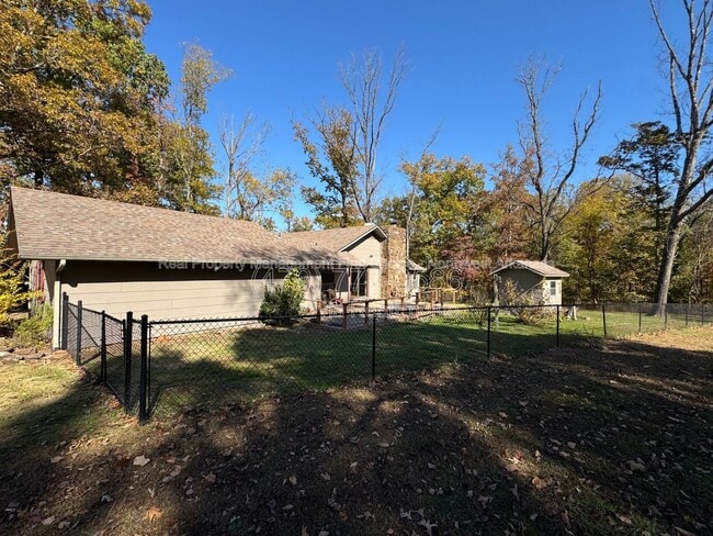 Building Photo - 23 N Howard Pl