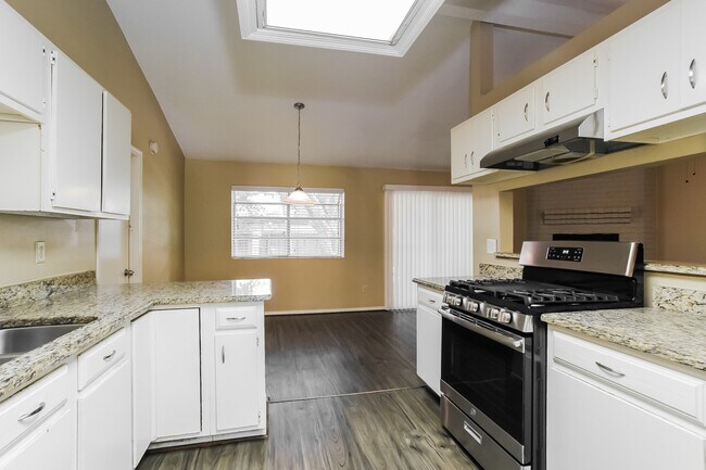 Building Photo - 3719 Lemon Tree Ln