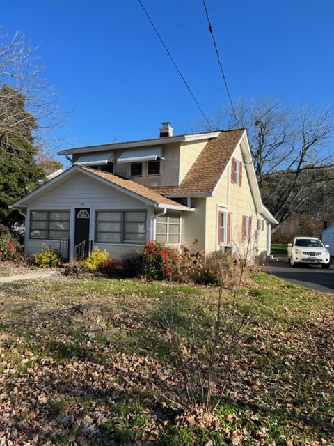 Building Photo - 120 Dundee Ave