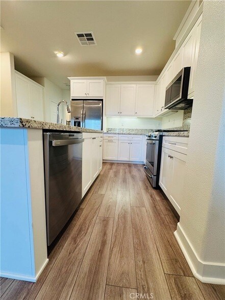 Building Photo - 2626 Glamis Ct