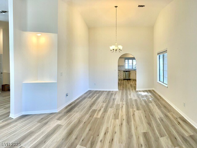 Building Photo - 1740 Camara Dr