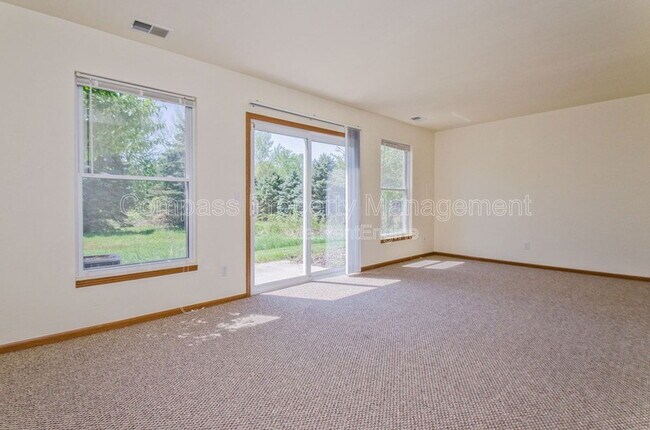 Building Photo - 10939 64th Ave