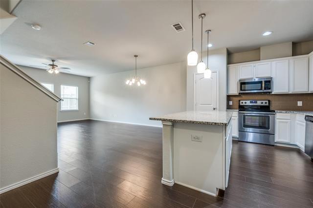 Building Photo - 5007 Sanger Cir Dr