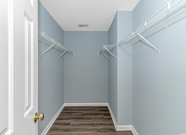 Building Photo - 409 Hunley Ln