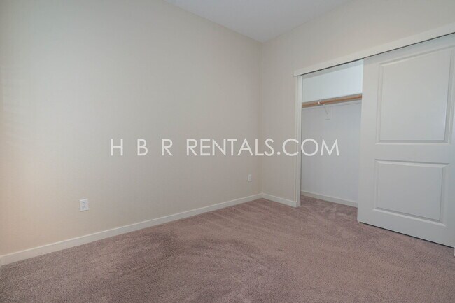 Building Photo - Modern 4-Bedroom Retreat in Mountain House...