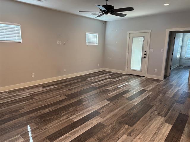 Building Photo - 4730 Dry Creek Rd