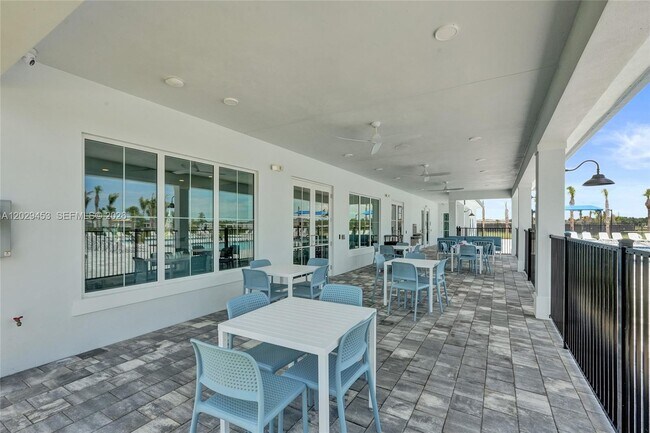 Building Photo - 3766 Harborside Ave