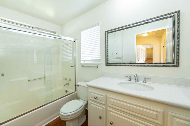 Building Photo - 29961 Camino Del Sol Dr