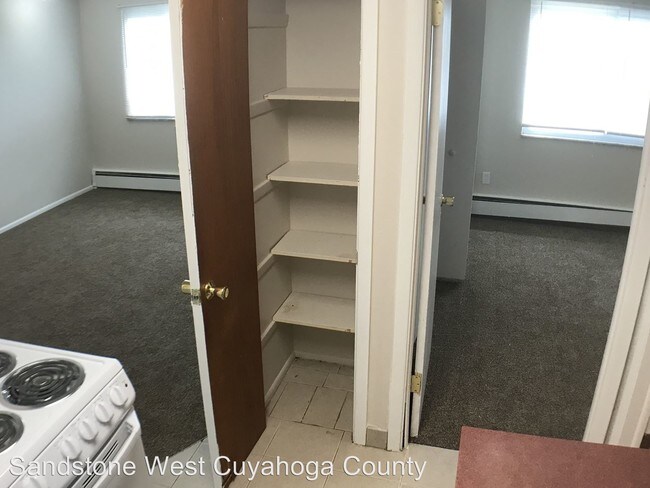 Building Photo - 1456 W 107th St