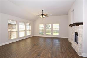 Building Photo - 1412 Roadrunner Dr