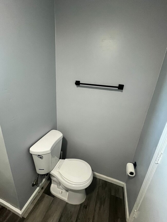 Building Photo - 7160 Pearson St