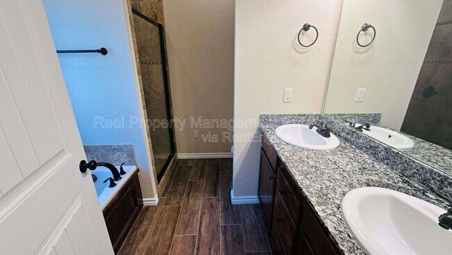 Building Photo - 309 Timber Ln