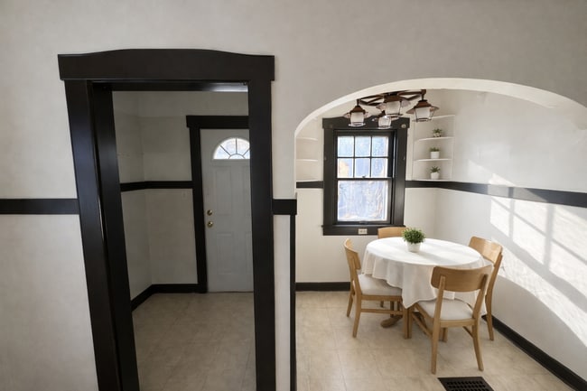 Building Photo - 3545 Winthrop Ave