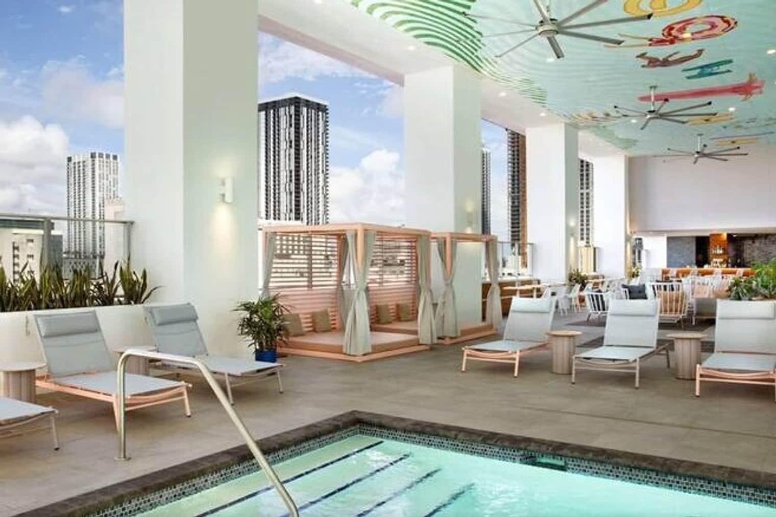 Building Photo - 249 NE 4th St