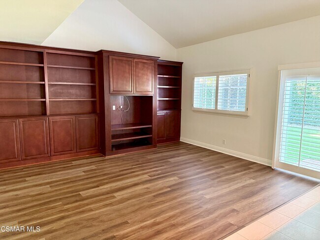 Building Photo - 829 Sorrelwood Ct