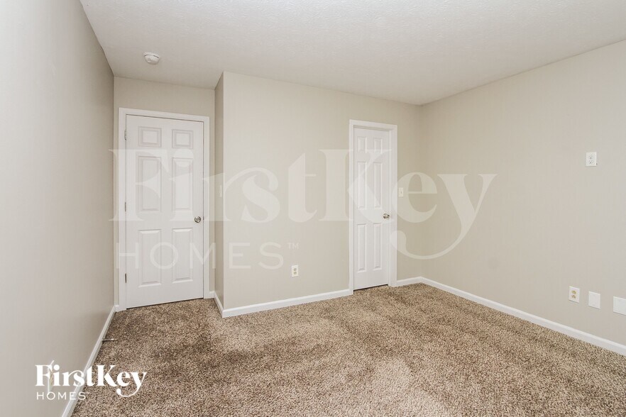Building Photo - 6987 N Abilene Way
