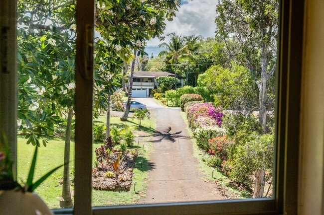 Building Photo - 628 Mililani Pl