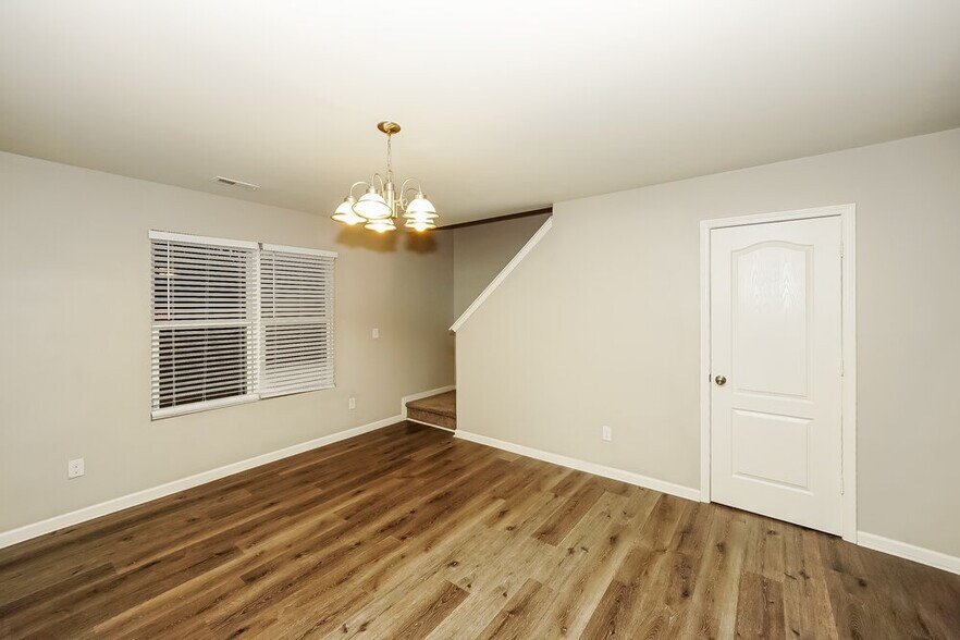 Building Photo - 4631 Montelena Dr