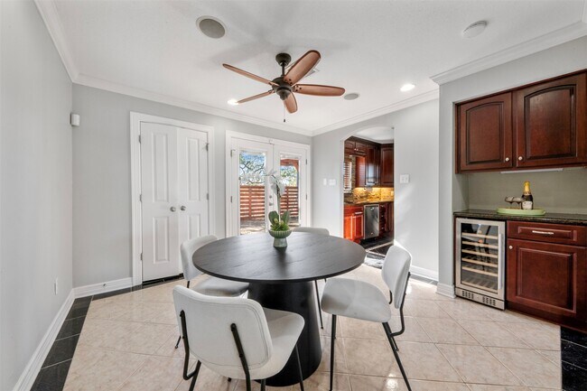 Building Photo - 768 Worthshire St