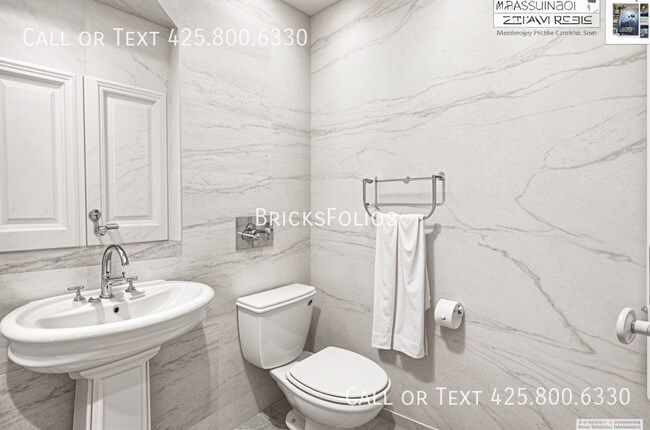 Building Photo - 4237 Pronghorn Pl