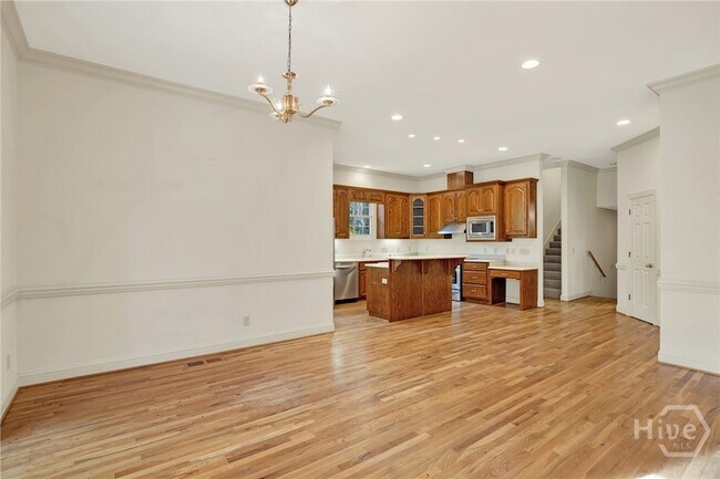 Building Photo - 2 Wakefield Pl