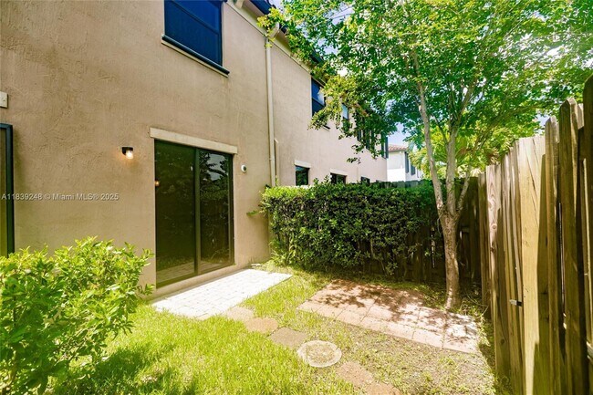 Building Photo - 6586 S Anise Ct