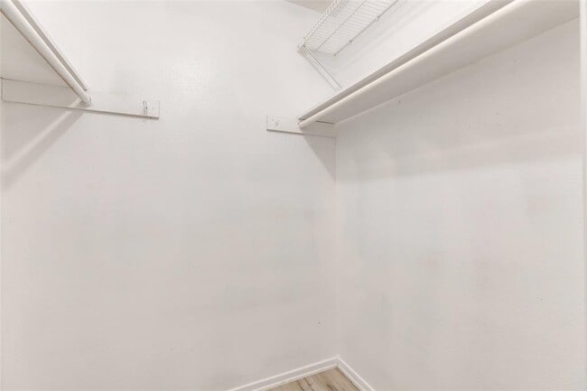 Building Photo - 2005 Cody Ct