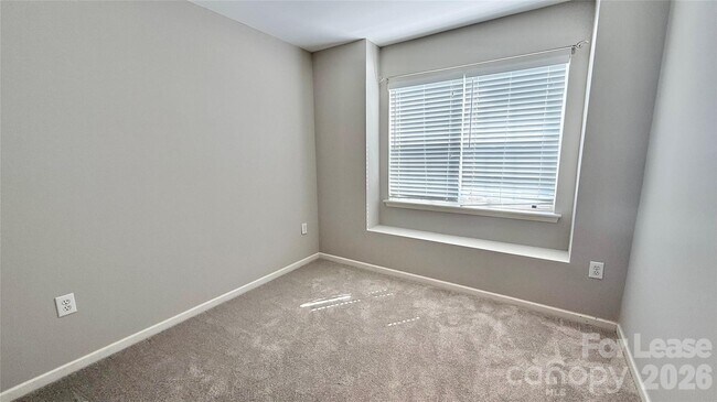 Building Photo - 12571 Bluestem Ln